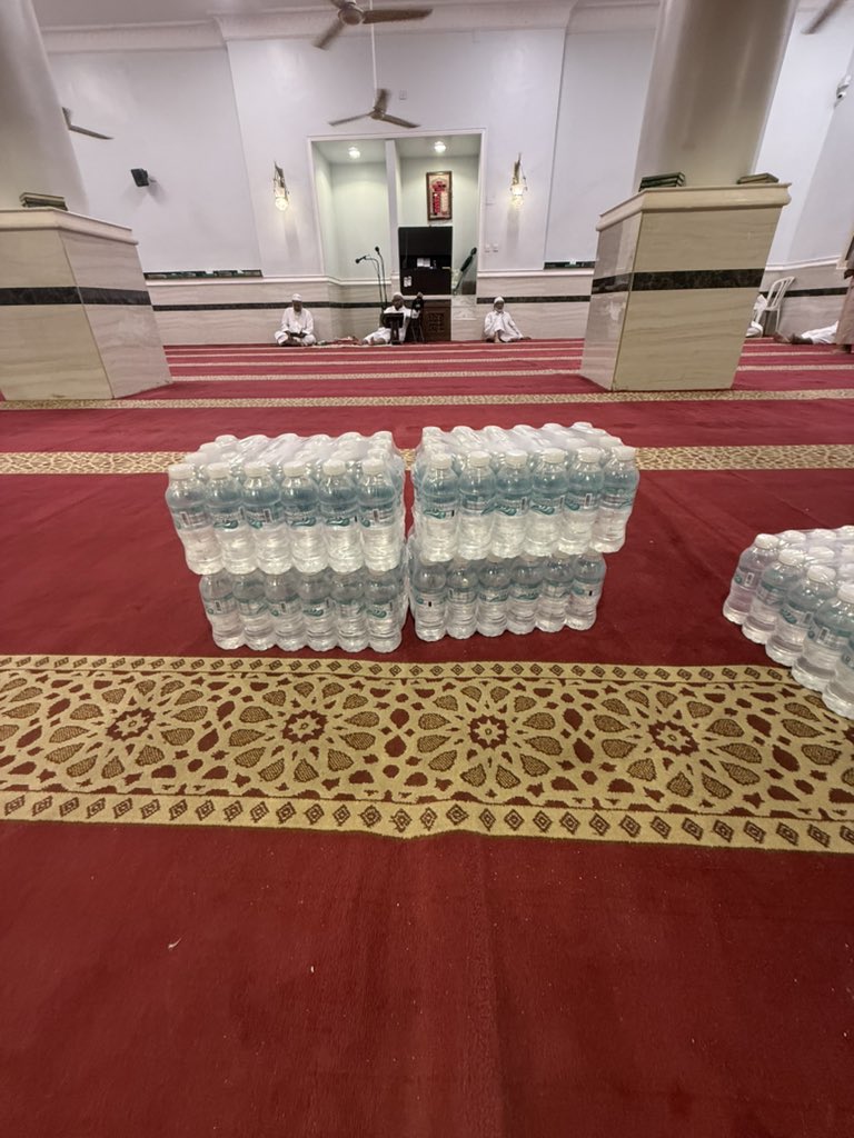 Cloud_drop1's tweet photo. توثيق لعملاء قطرة غيم معتمدين من هيئة الاعمال السعودي سهلنا عليكم الخير بضغطة زر  منتجاتنا متنوعه للطلب زورو متجرنا https://t.co/U6Qm2M20mp