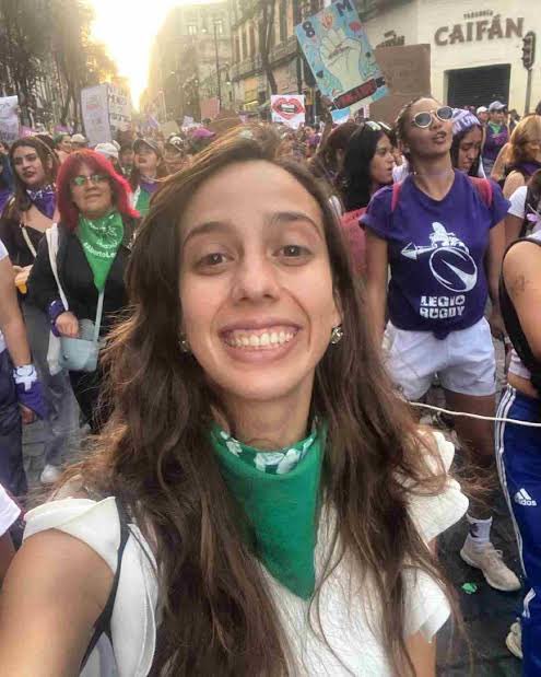 jpaltamirano's tweet photo. La HIPOCRESÍA de tres nausebundas “feministas de ocasión, ante el corrupto y cobarde golpeador, exhuachicolero de PEMEX

Todas de MORENA. https://t.co/OGVDozpqGR