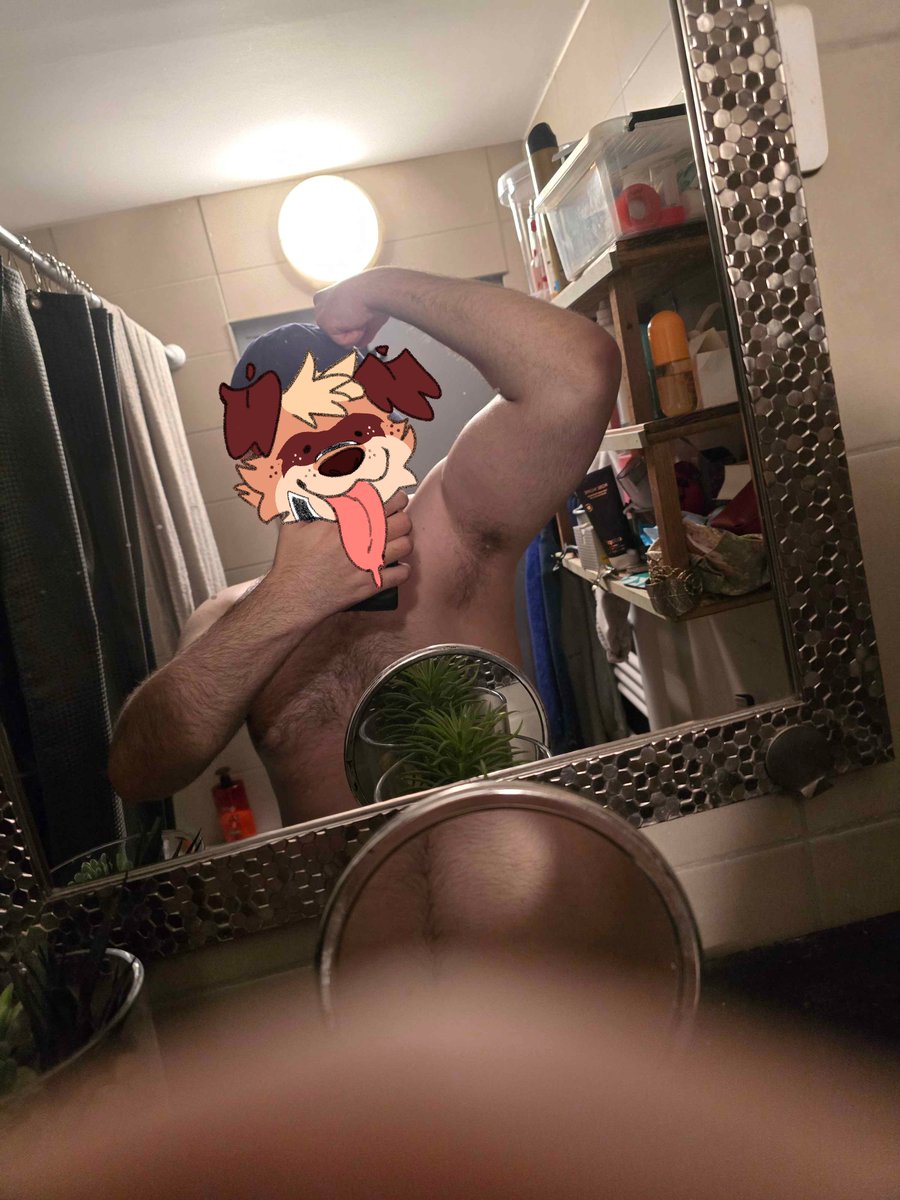 Melak__'s tweet photo. felt big might delete later https://t.co/N4TOfNVBG0