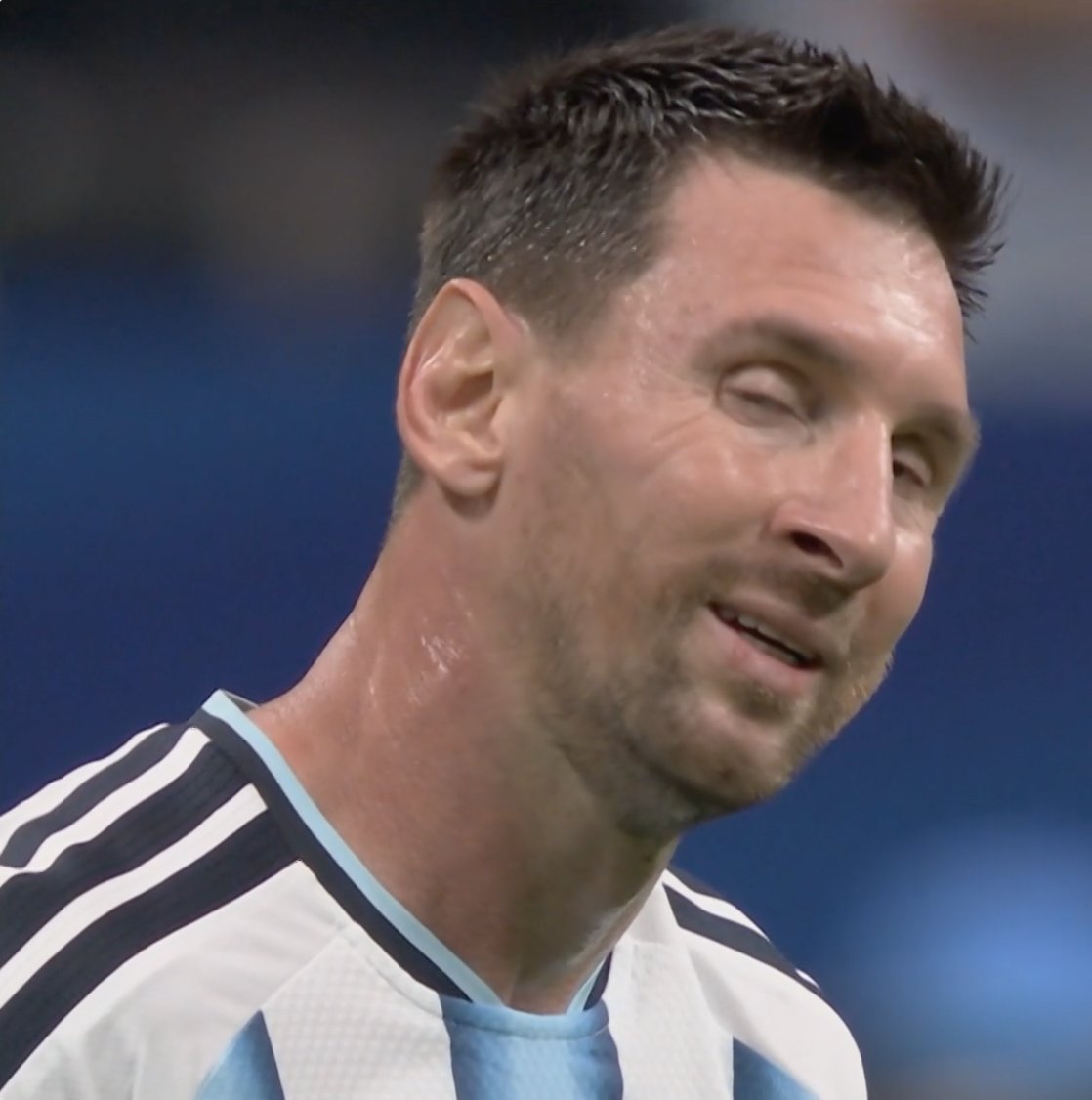 ofootball__'s tweet photo. Messi face reaction after 2nd goal by Egypt https://t.co/S4Dce2REjx