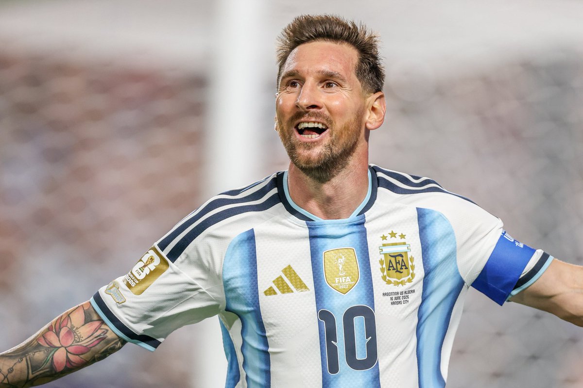 _BeFootball's tweet photo. 🚨 C’EST DU JAMAIS VU : LIONEL MESSI 🇦🇷 A MARQUÉ CONTRE 15 PAYS EN COUPE DU MONDE !!!!! 🤣🤣

✅🇷🇸 Serbie-et-Monténégro (2006)
✅🇧🇦 Bosnie (2014)
✅🇮🇷 Iran (2014)
✅🇳🇬 Nigéria (2014, 2018)
✅🇸🇦 Arabie saoudite (2022)
✅🇲🇽 Mexique (2022)
✅🇦🇺 Australie (2022)
✅🇳🇱 Pays-Bas (2022)
✅🇭🇷 Croatie (2022)
✅🇫🇷 France (2022)
✅🇩🇿 Algérie (2026)
✅🇦🇹 Autriche (2026)
✅🇯🇴 Jordanie (2026)
✅🇨🇻 Cap-Vert (2026)
✅🇪🇬 Égypte (2026)