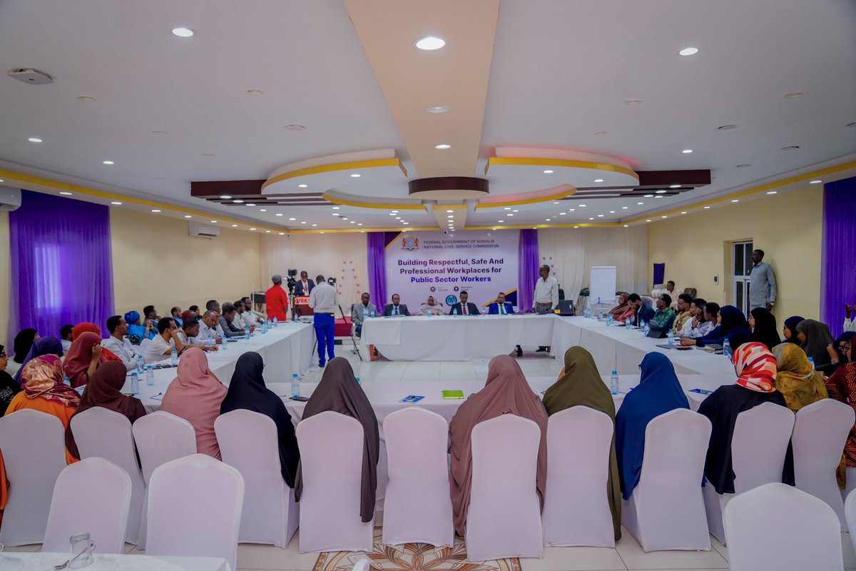 SomaliaMolsa's tweet photo. Our Deputy Minister H.E. Amina Hussein Ali today opened a 3-day training on Building Respectful, Safe &amp; Professional Workplaces in Mogadishu. Organised by @GQSHRD_NCSC in partnership with @festusomalia and supported by @MoF_Somalia through the World Bank-funded @RcrfSomalia https://t.co/CmoQ9ZJZik