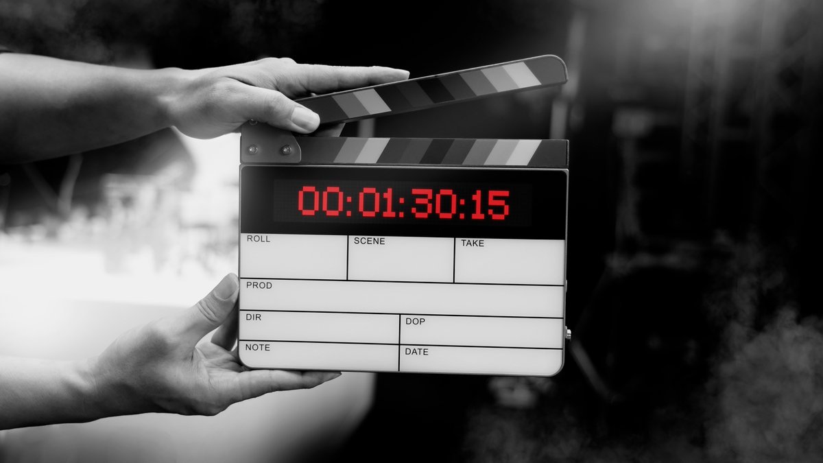 StagePool_NO's tweet photo. Mann 30-60 år til reklamefilm (honorert): Casting director søker Skuespiller i spillealder 30-60 år til reklamefilm i Oslo (Norge). https://t.co/S72csBfFHp https://t.co/wnsv4j743w
