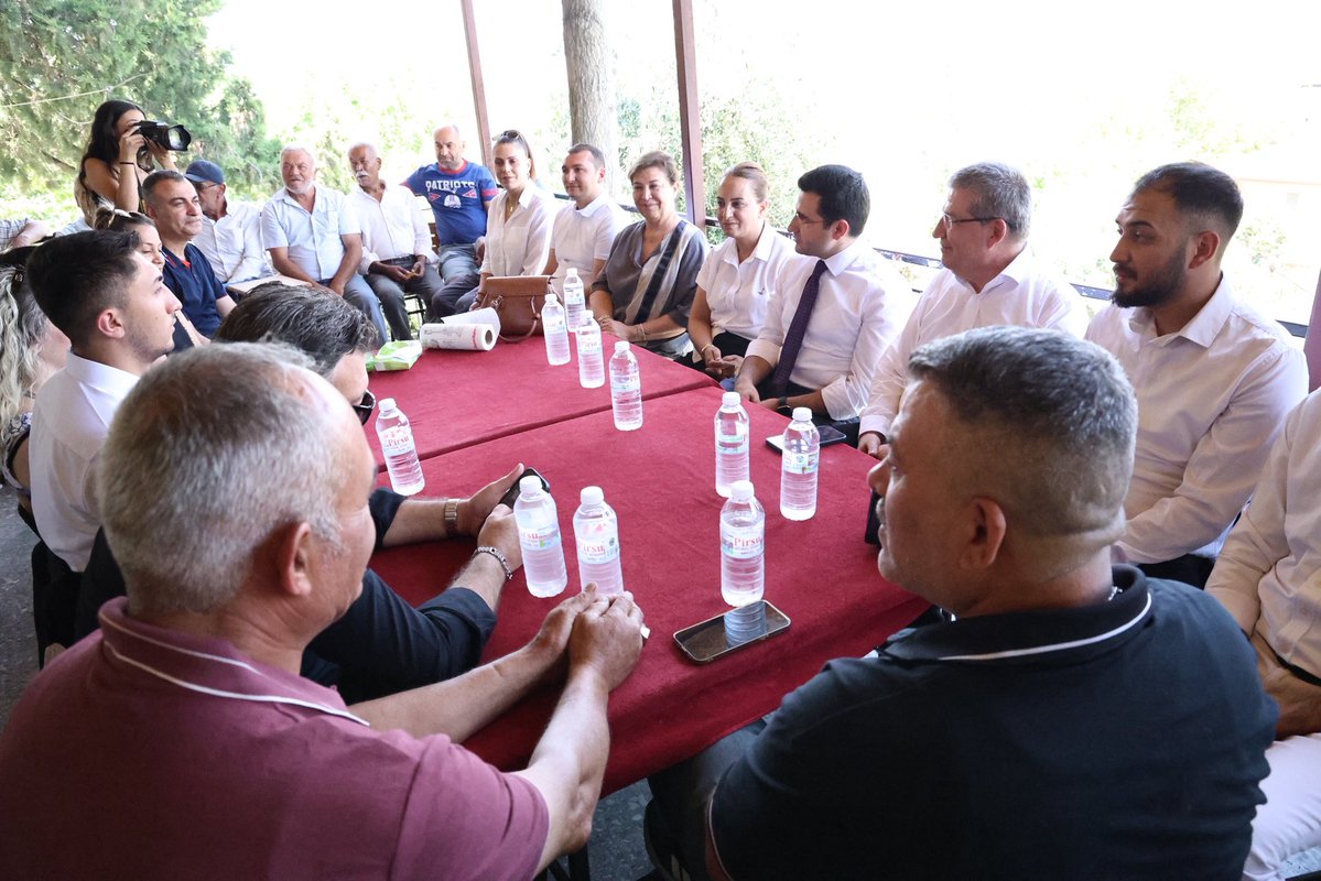 subasiogluMS's tweet photo. 📍Sarayköy-Beylerbeyi

Hemşerilerimizi kahvehanede ziyaret ettik. Samimi sohbetlerine ortak olduk, şehrimizi konuştuk. Misafirperverlikleri ve güler yüzleri için her birine yürekten teşekkür ediyorum. https://t.co/vC5KZgGSvn