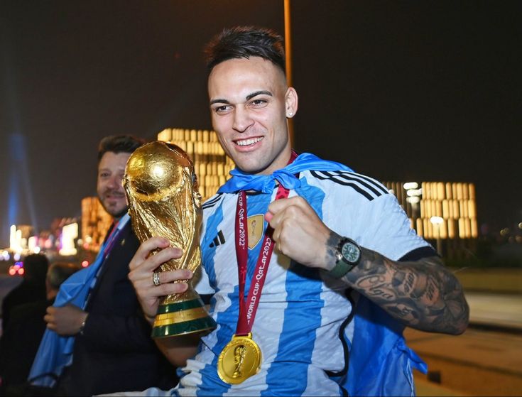 gregoryzsciz's tweet photo. Herói de uma nação inteira, a Argentina está viva na copa do mundo

Eu te amo, lautaro javier Martinez https://t.co/O0o6QPeW5b