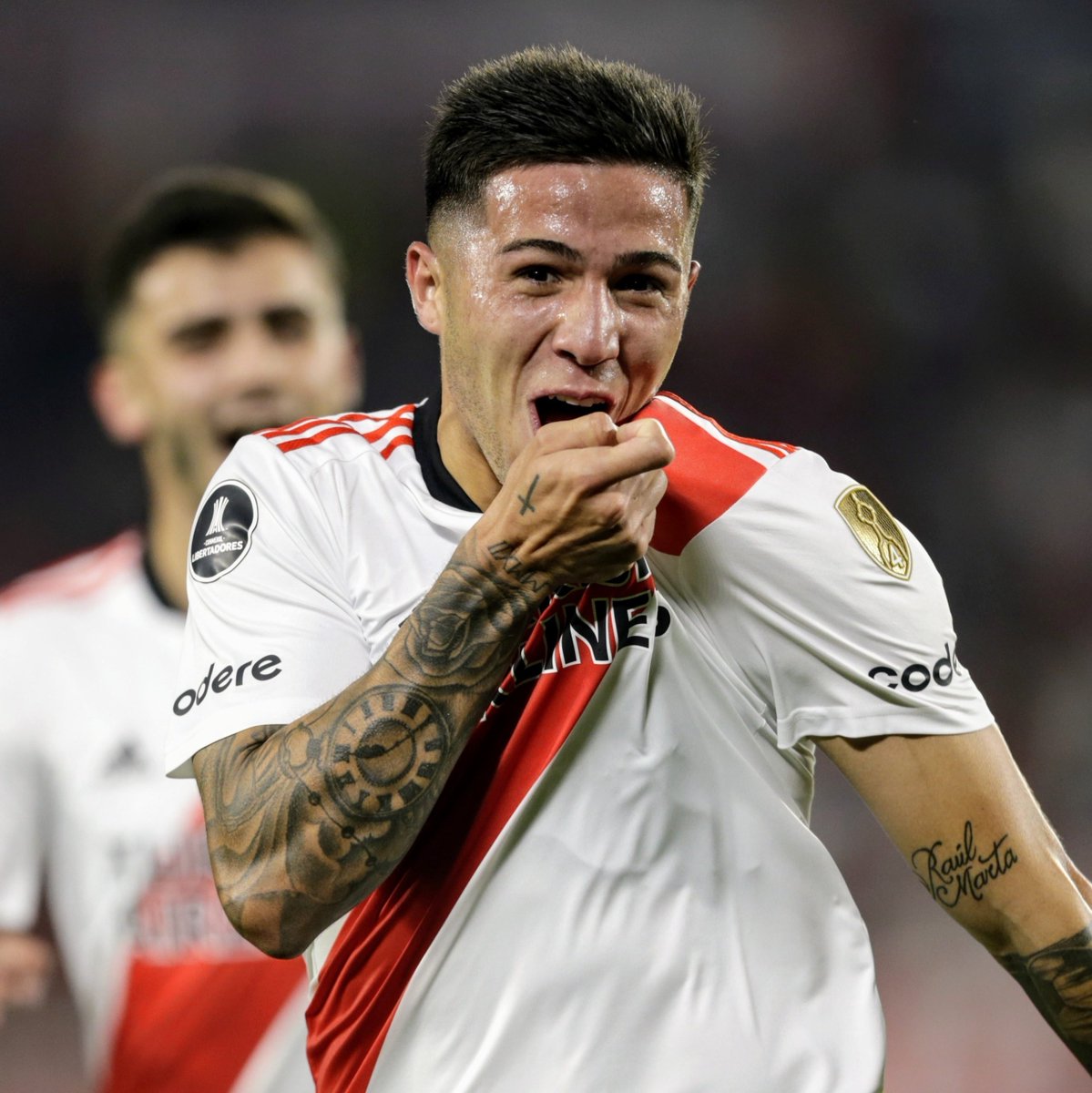 frabigol's tweet photo. ASISTENCIA DE GONZALO MONTIEL.
GOL DE ENZO JEREMÍAS FERNÁNDEZ.

VAS A VER RIVER CAMP TODA TU VIDA Y NUNCA VAS A ENTENDER PORQUÉ. https://t.co/PpKpy6yoXh