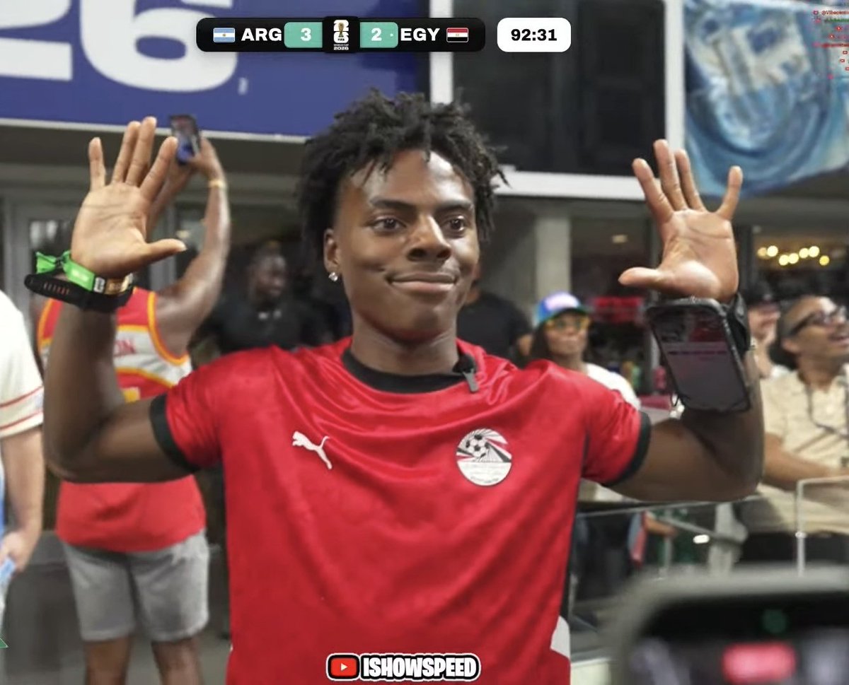 idek tweet media