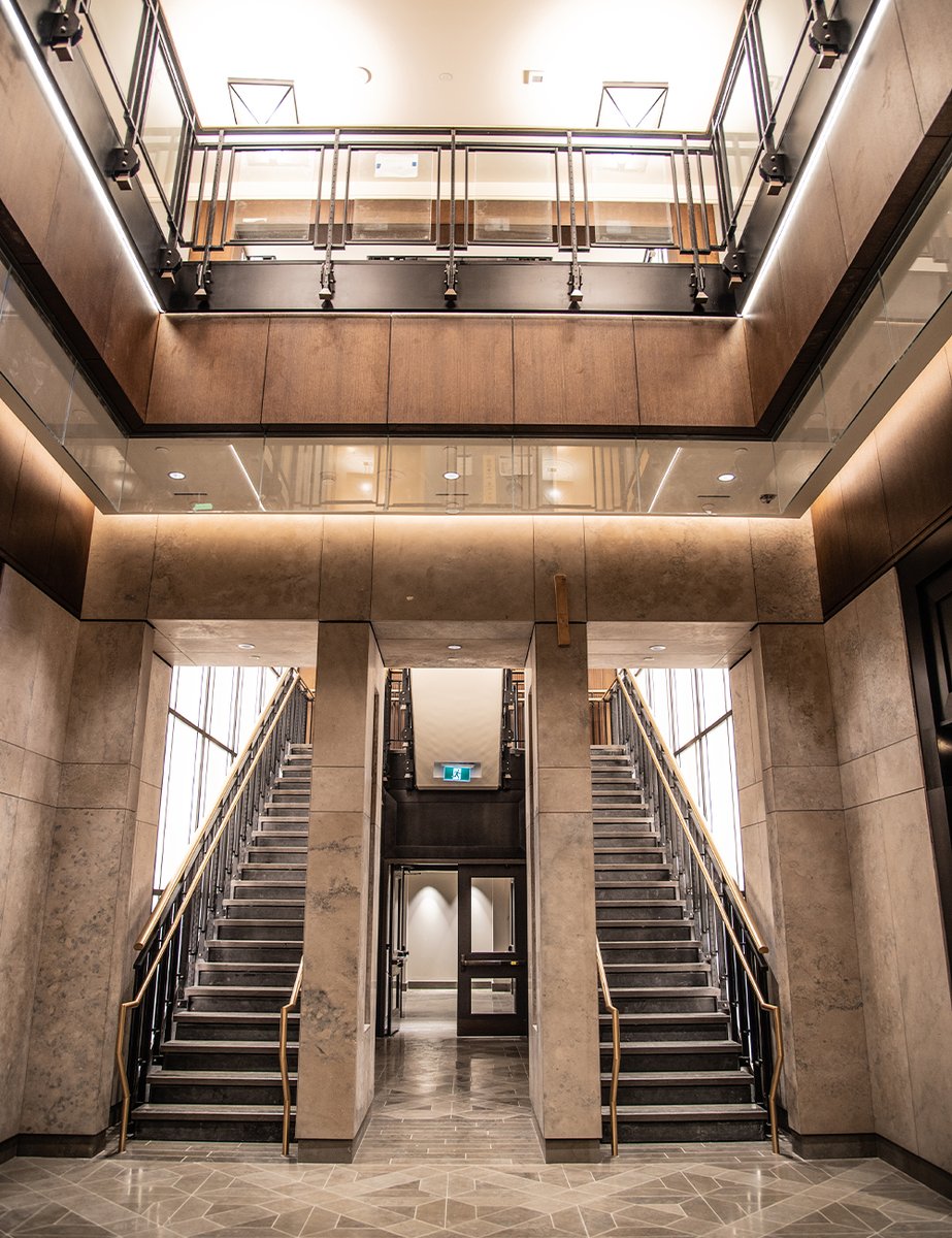 OurCommons's tweet photo. The correct answer is 343!

Learn all sorts of interesting facts about Canadian democracy by taking a tour of West Block, the home of the interim House of Commons.

Register today for a free tour:
https://t.co/GFGAbWPNBw https://t.co/DfSuqZoXIr