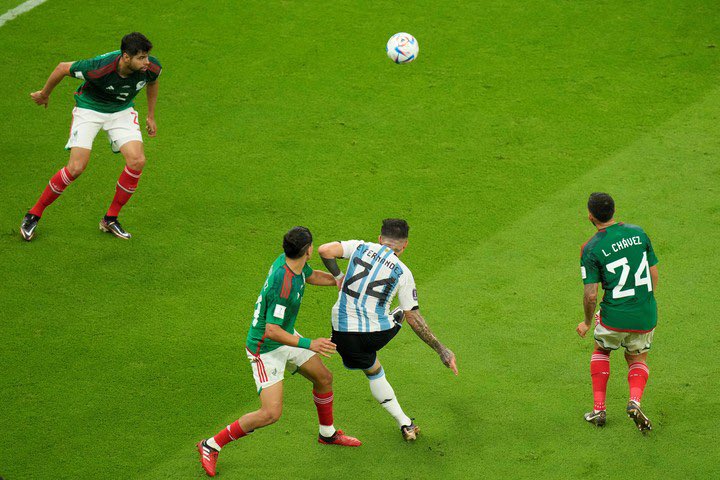 Lagusneta's tweet photo. ESTAMOS EN ESTE MOMENTO DE LA COPA DEL MUNDO.
YA PASÓ ARABIA SAUDITA Y MÉXICO. https://t.co/o9Fh5LjJae