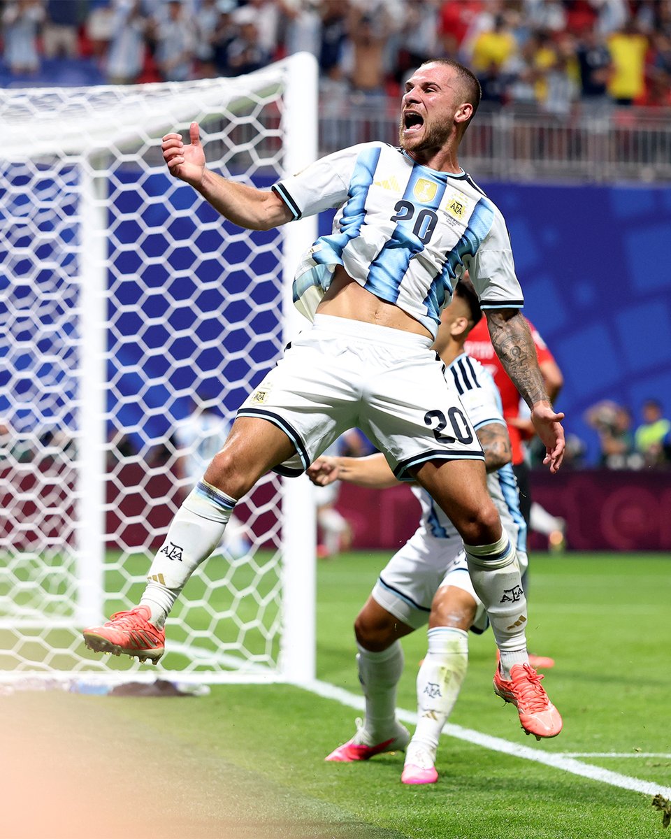 LFC's tweet photo. An incredible @Argentina comeback 🤯🇦🇷 https://t.co/nT32SPnz1U