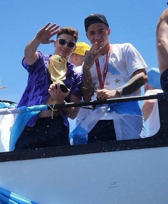 chomickirio's tweet photo. Siempre ellos. https://t.co/CAuQfwjm4G
