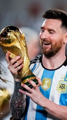 Morris_Monye's tweet photo. Never in doubt. 

The Greatest Footballer of All Times. https://t.co/51AW0lxi7C