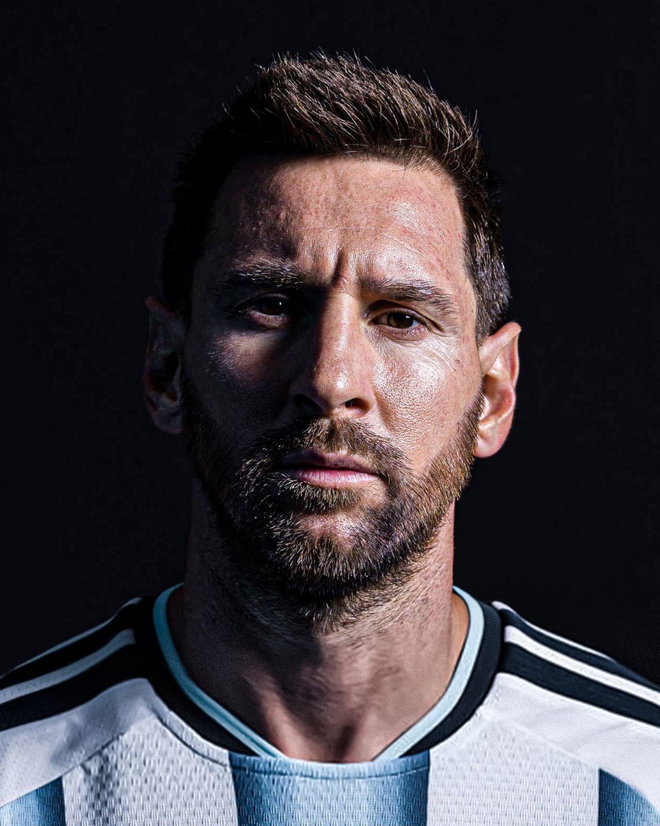 ezkillstg's tweet photo. EL MEJOR JUGADOR DE TODOS LOS TIEMPOS https://t.co/dujdlLsTne