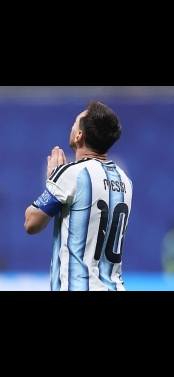 YUSUFD64442's tweet photo. En büyük omu bilmiyorum ama çok büyük 
Lionel Messi 🐐🐐 https://t.co/Fk5rPn4NnU