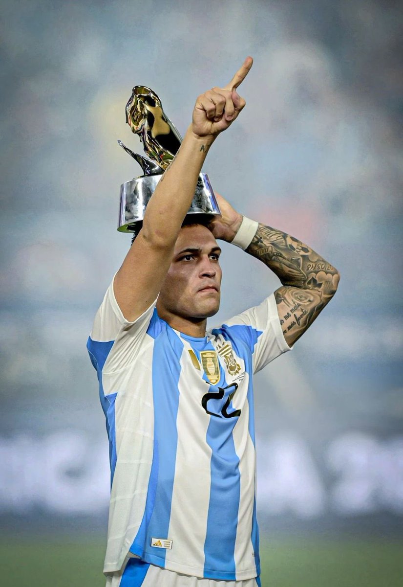 LautaroJM22's tweet photo. TODA DE LAUTARO EL ÚLTIMO GOL NO PUEDE SALIR NUNCAAAA

#Argentina https://t.co/kMWjS7b9JU