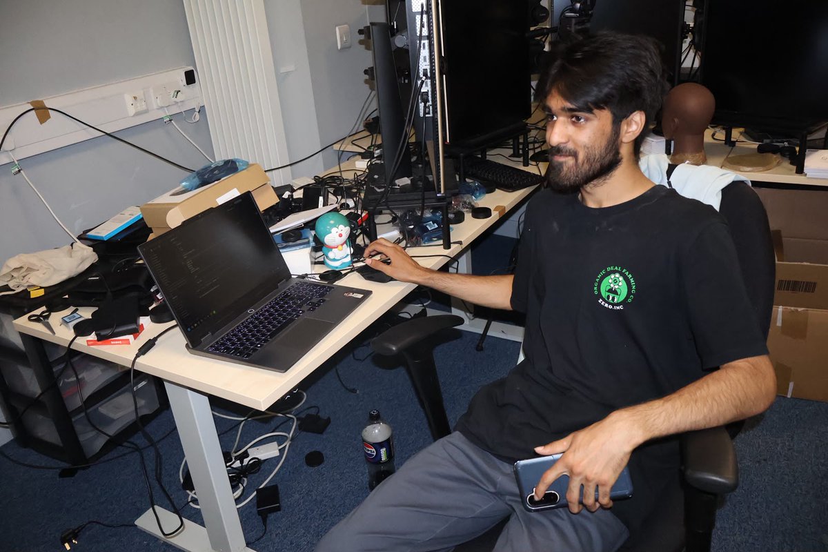 Alex48939608's tweet photo. Built Andex AI at the UK AI Agent Hackathon EP5 × Conduct — an AI Product OS for governed engineering decisions with multi‑provider LLMs, eight councils, drift detection, and a real‑time voice assistant. https://t.co/bVDL37Jw80
