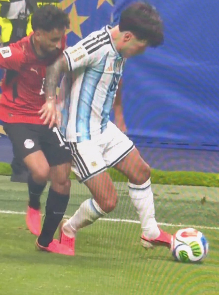 REY177693's tweet photo. @DavidFaitelson_ Es un robo para Egipto argentina es una mierda junto con infantino https://t.co/FkQOVQNk1G