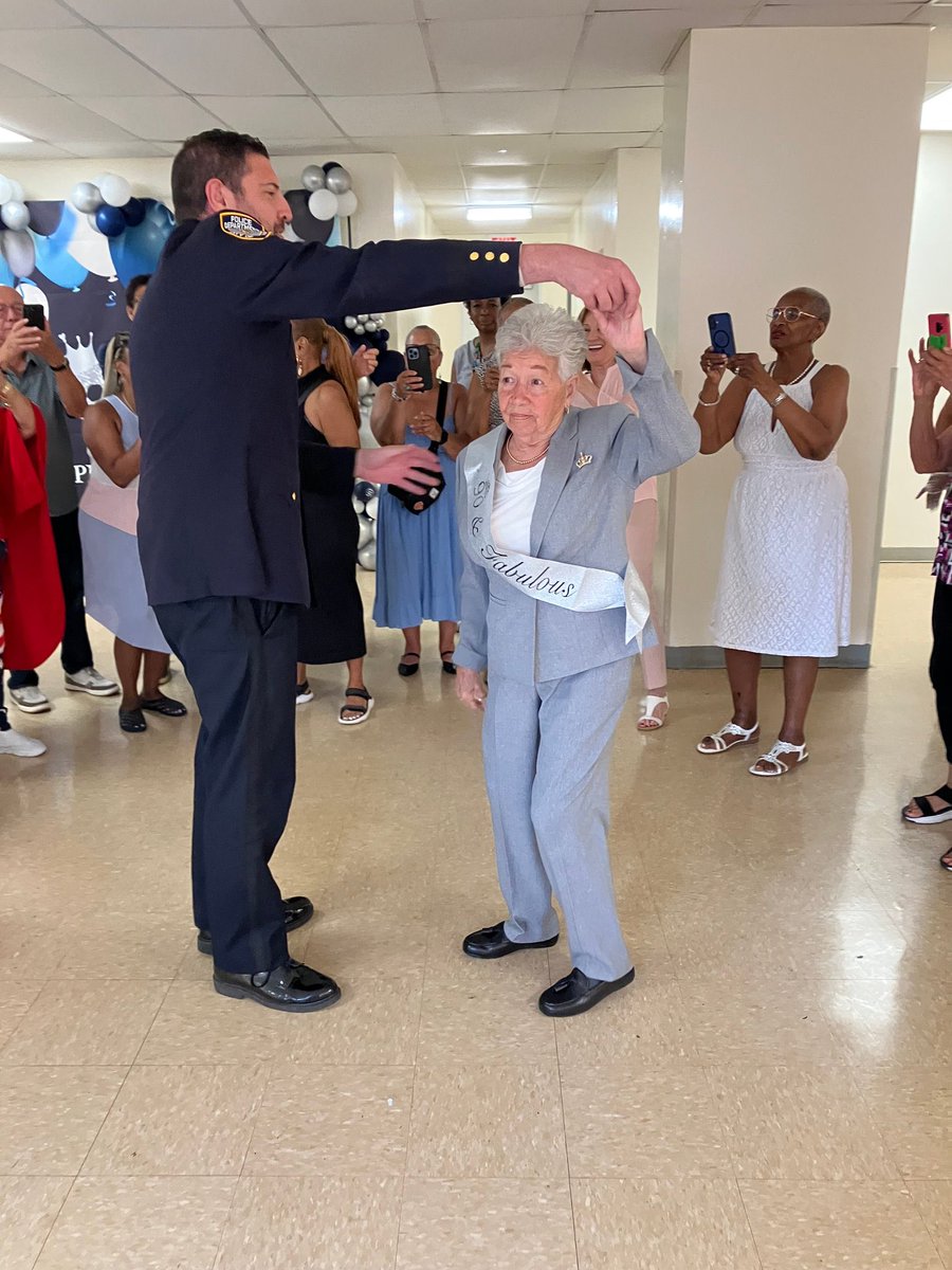 NYPD90Pct's tweet photo. Our own Community Affairs &amp; Commanding Officer shared a dance with a long time community member, Virginia on her 90th Birthday Celebration put together by Barbara Williams and the Lindsey Park Community. The 90 wishes you the happiest of birthdays and more to come!! https://t.co/gUpTHkPszA