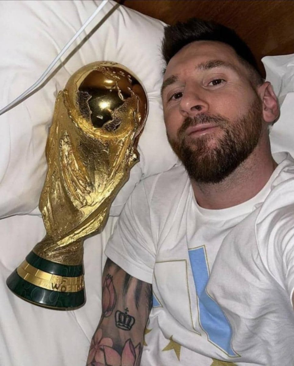 TheOgbeniOpa's tweet photo. What do you say to the god of defeat ??? https://t.co/Sf2QIvJDPo