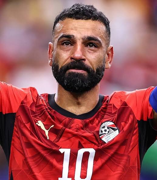 diz_utd's tweet photo. Senegal were 2-0 up when they lost to Belgium 

Egypt were 2-0 before losing to Argentina 

What's going on with African countries? 💔 https://t.co/j7c5qIagKl