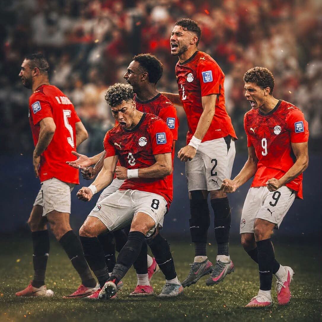 BenrabahDjaber's tweet photo. اعظم منتخب كرة قدم في تاريخ القارة الافريقية ❤️ https://t.co/P8MifgtWqc