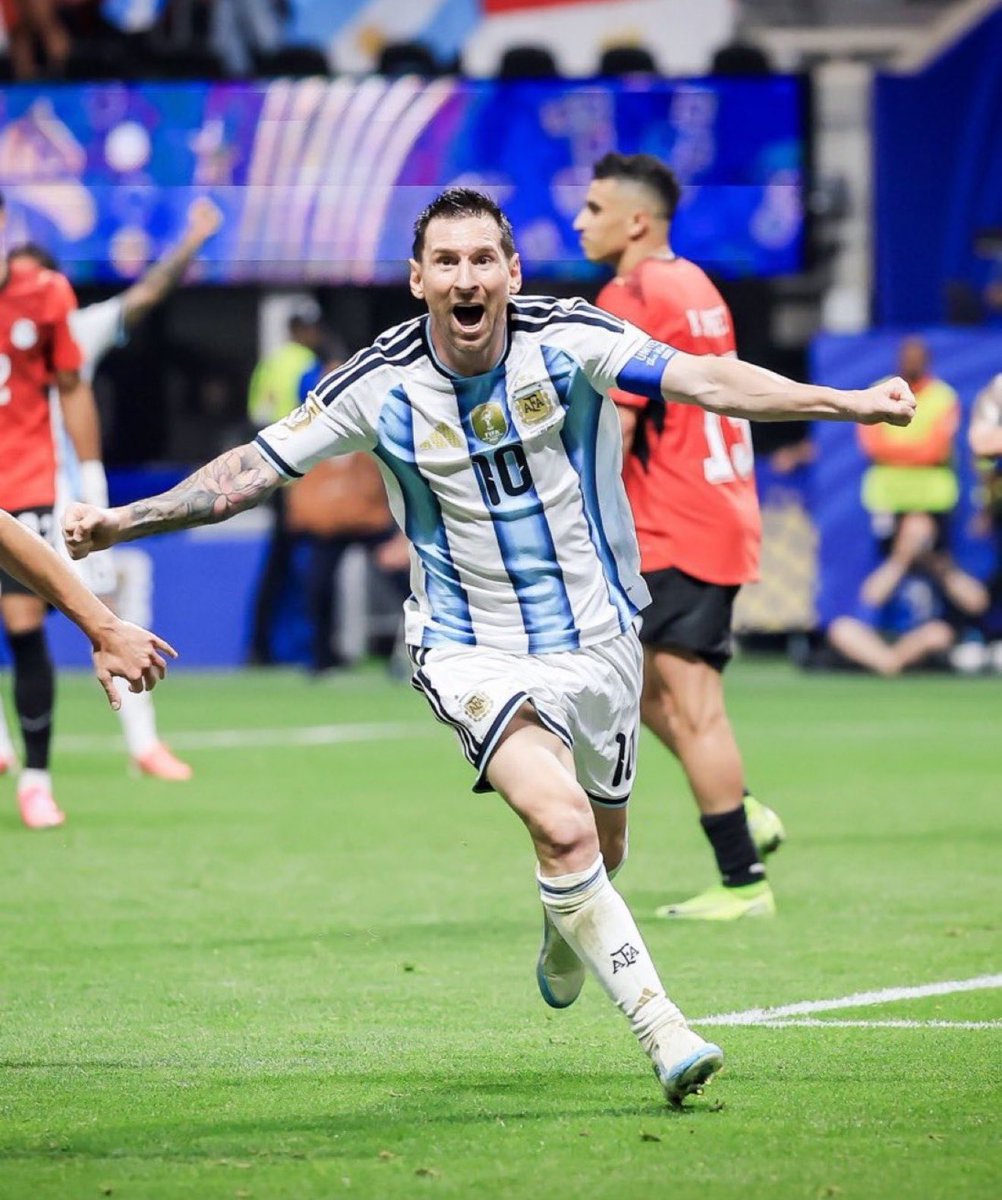 8p_lv's tweet photo. 🐐🐐🐐🐐🐐🐐🐐 https://t.co/VfdxMkvg24
