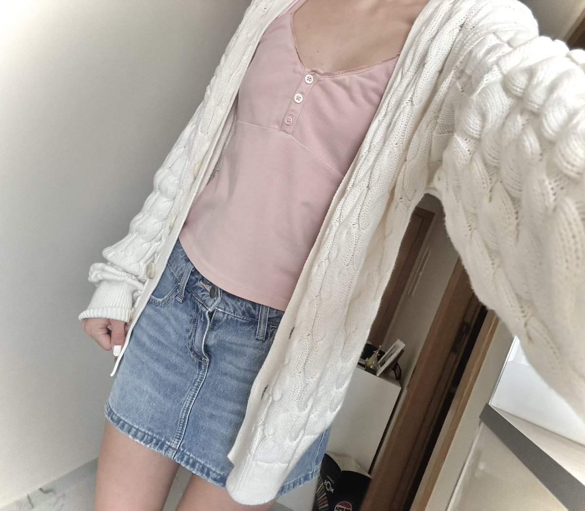 𝓡 ♡ tweet media
