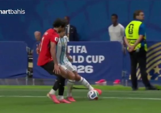 MadridPreeti's tweet photo. They went back to check Foul in Egypt's goal 

They didn't go back to check Argentina's clear foul on the Egyptian player 

Every single game a team is robbed and the World keeps watching https://t.co/ZILAwRMHDg