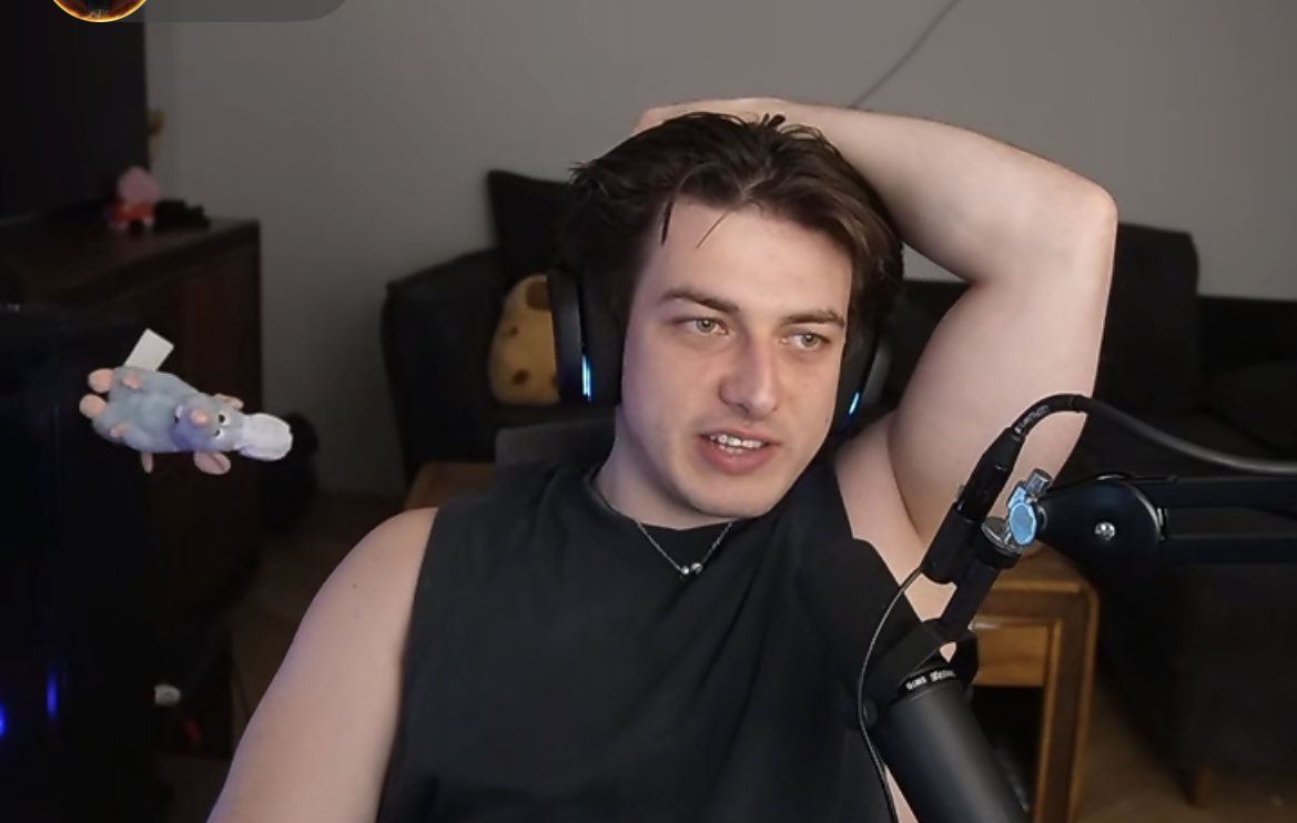 anthony tweet media