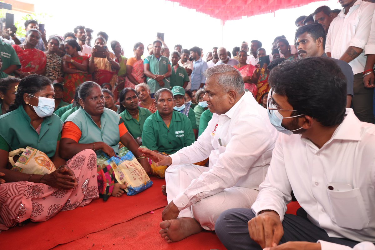 OfficeOfNAnand's tweet photo. மாண்புமிகு தமிழ்நாடு முதலமைச்சர் @CMOTamilnadu அவர்களின�� அறிவுறுத்தலின்படி,

இன்று (07.07.2026) செவ்வாய்க்கிழமை,

மாண்புமிகு ஊரக வளர்ச்சி மற்றும் நீர்வளத்துறை அமைச்சர் திரு.@BussyAnand MLA அவர்கள், விழுப்புரம் மாவட்டம் வீரமூர் ஊராட்சியில் செயல்பட்டு வரும் (1/4) https://t.co/UPGGVRg0Do