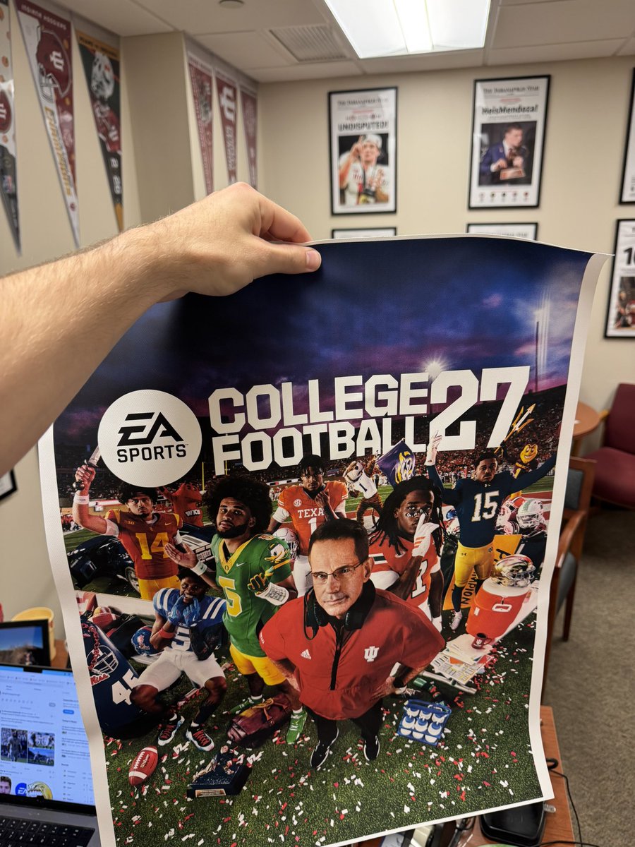 lukebilotta's tweet photo. I am one of the biggest @EASPORTSCollege fans out there. I’ve logged more hours in this series than all other games combined. I pre-order every year, pay extra to play early and this is how we are repaid. 

Love the game, grateful for the Devs, 
but the Suits…😡

#CFBPlayDontPay https://t.co/cK3LtIrXjf
