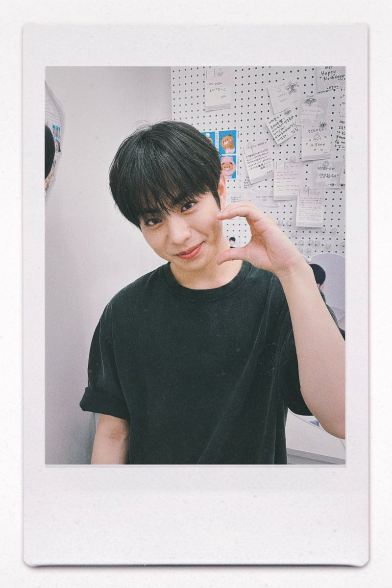 FranceKeita's tweet photo. 🦝 | 𝙏𝙬𝙞𝙩𝙩𝙚𝙧

❤️JOYEUX ANNIVERSAIRE KEITA❤️

📌| @EVNNE_official 

#케이타 #KEITA #啓太 
 #BOYSPLANET #Ciipher #싸이퍼 #이타오 #EVNNE #EVNNE_BACKTALK https://t.co/WTCc5O89Pi