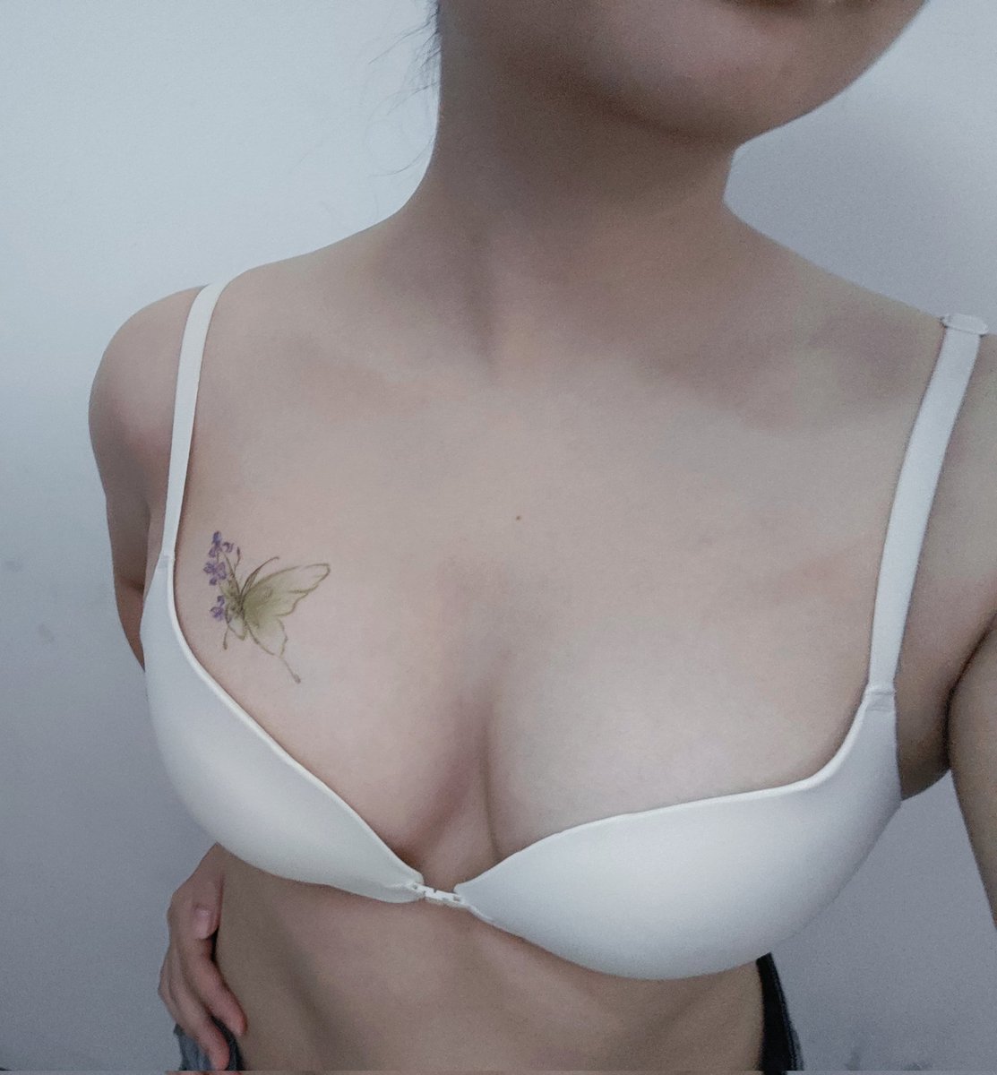 txtlinnely's tweet photo. tattoo sticker🦋 https://t.co/82YHyZJs01