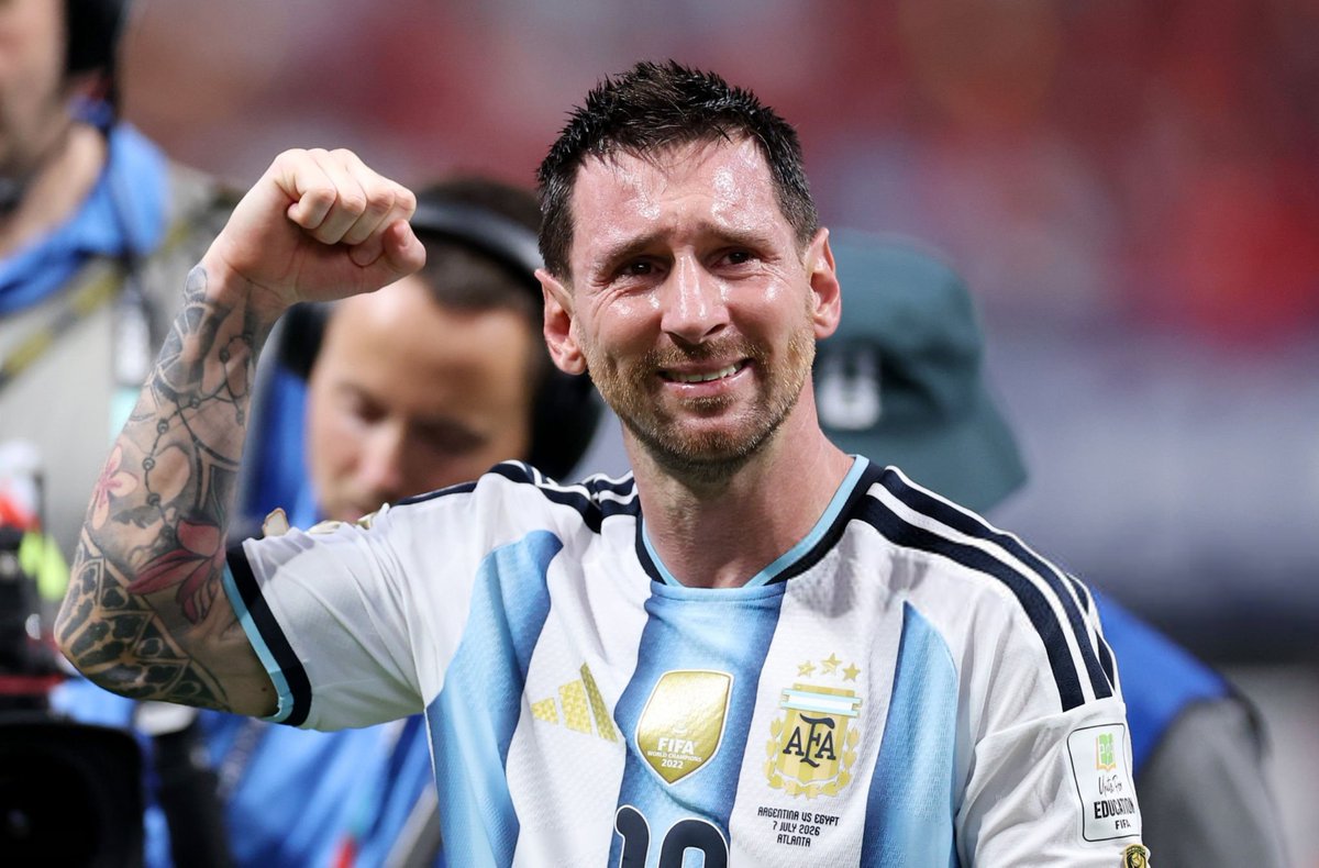 i3merz's tweet photo. Lionel Messi #FIFAWorldCup https://t.co/hlmjAvgoIo