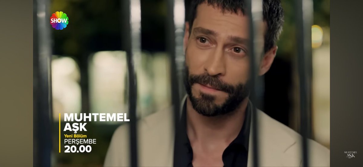 shanxeditss's tweet photo. defne cuts the line on their phone call so this LOSER is gonna show up to her house 

#MuhtemelAşk #DefKad https://t.co/V5nxuEAQv1