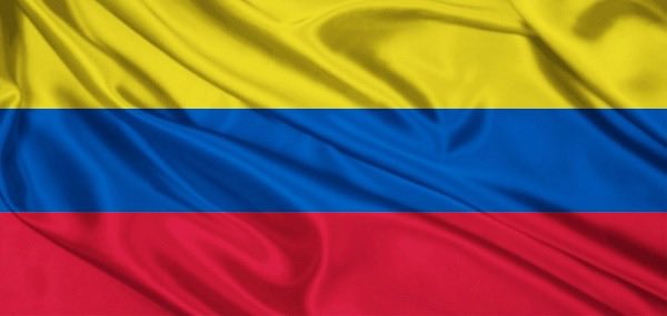 CatfishPolicee's tweet photo. colombian fans let’s see your shoutingggg. 🤭🔥 https://t.co/IPMHjSVwHV