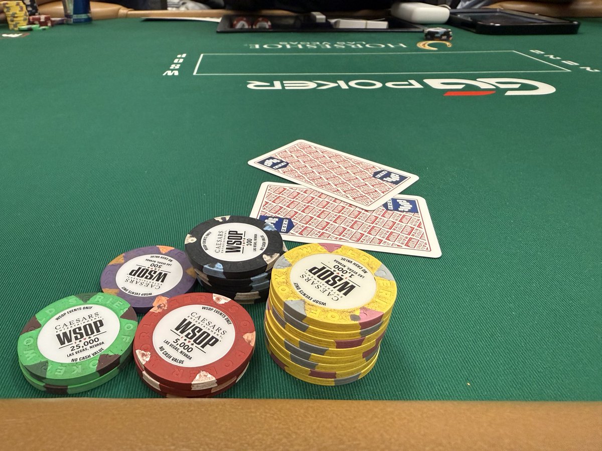 TomWheaton_'s tweet photo. FCO 🇮🇹  to CLT 🇺🇸 to LAS ♠️ to @WSOP Main Event 2D. Family vacation to Dad's summer camp. Jet lag be damned. Let the games begin! https://t.co/YEf5xKT1Rf