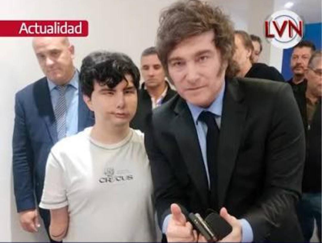 FelipeJC01's tweet photo. El dibu desde que renunció Adorni https://t.co/QVStF34Lio