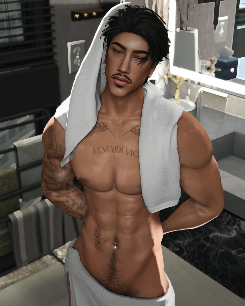 emilioamirr's tweet photo. towel fell lol #ttt https://t.co/uPC0ySobZN