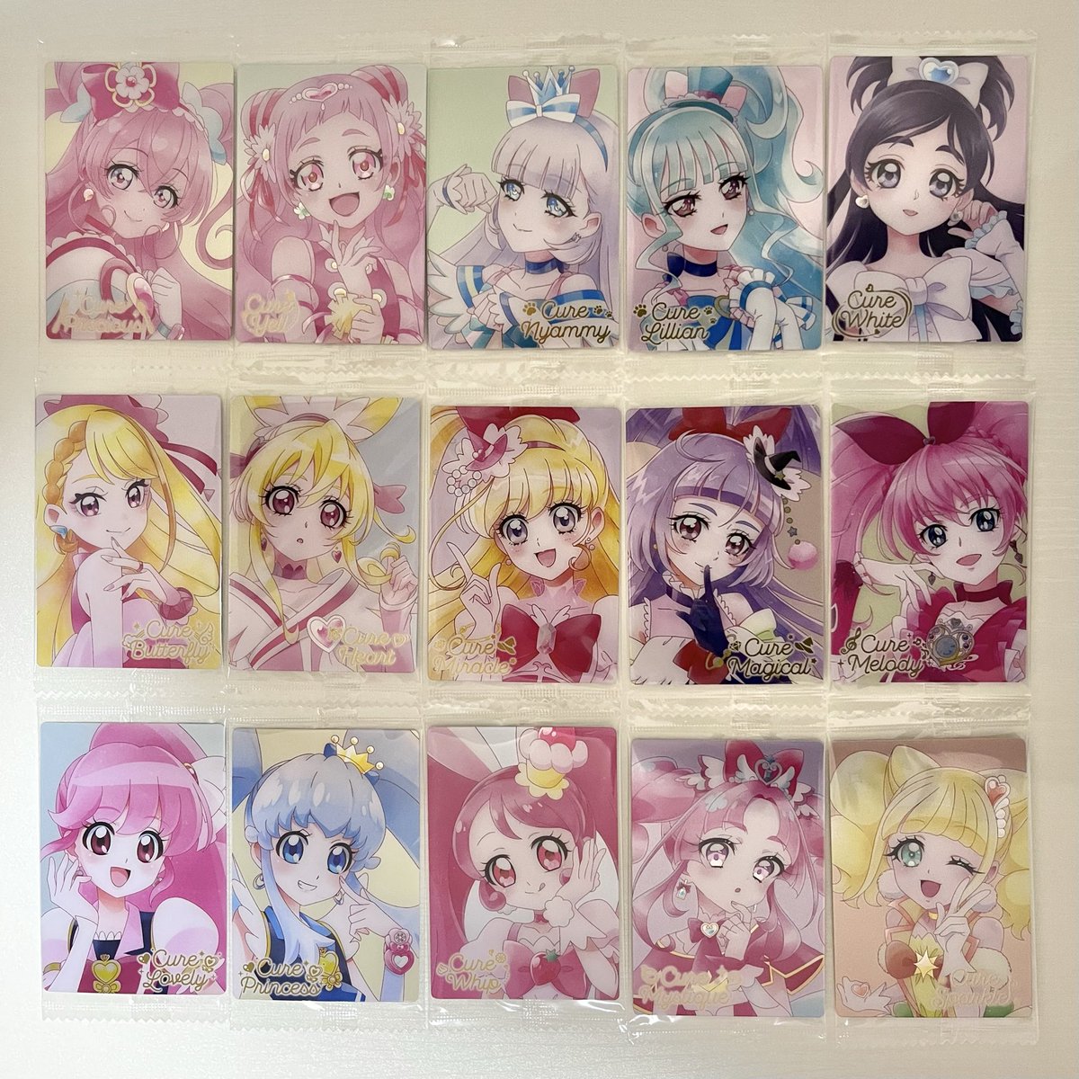 ktgwtig's tweet photo. 交換 プリキュアウエハース カード

譲:画像1枚目
求:画像2＞3枚目
1枚目上段+バタフライ⇄2枚目上段のみ

※未開封・都内手渡しのみ https://t.co/G9W6A6PwUQ