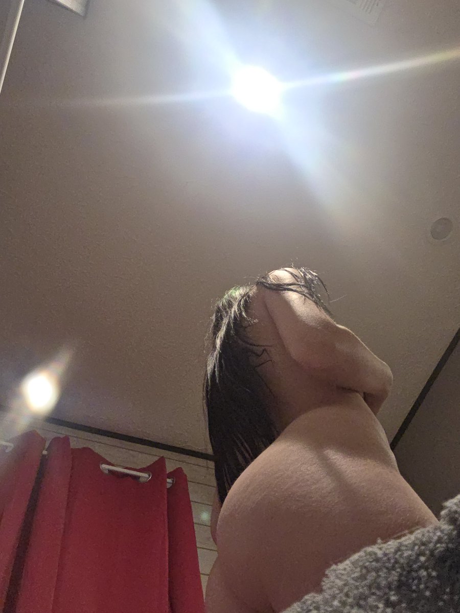 JJs_w0rld's tweet photo. 🐾Clean puppies are daddies favorite🐾
#nsfwtwtًً #puppygirl #DMME #ddlg #daddiesgirl #kiddo #shower #risky #boobs #pussy #princessparts #taboo #useme #rapeme #hmu #pathetic #slut #nudes #nsfwㅤㅤ https://t.co/tK4yEo0moc