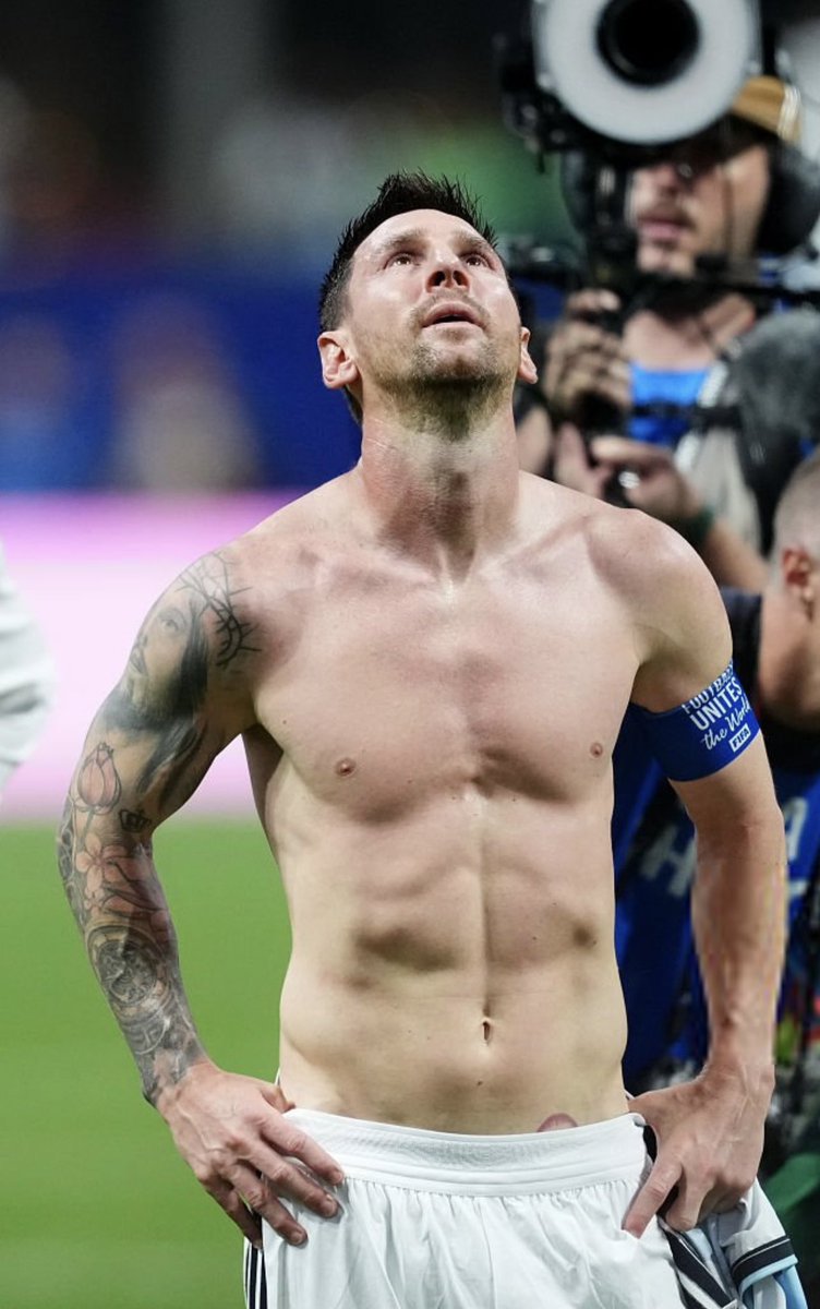 Messibo_'s tweet photo. Messi 🔥 https://t.co/poaVldYuY3