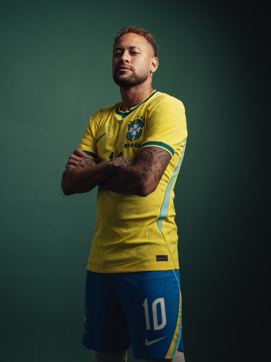 EmpNeymar's tweet photo. O momento pede a criação do Projeto MLS.

2030 é o real The Last Dance. https://t.co/LSkKNM0kuu
