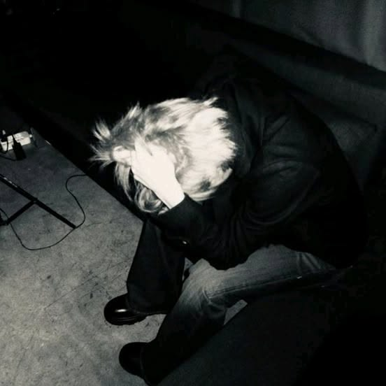 o30HR's tweet photo. 20살 아이가 생각하는 간지나는 포즈 (ㅋㅋ) https://t.co/25mHEcqhIh
