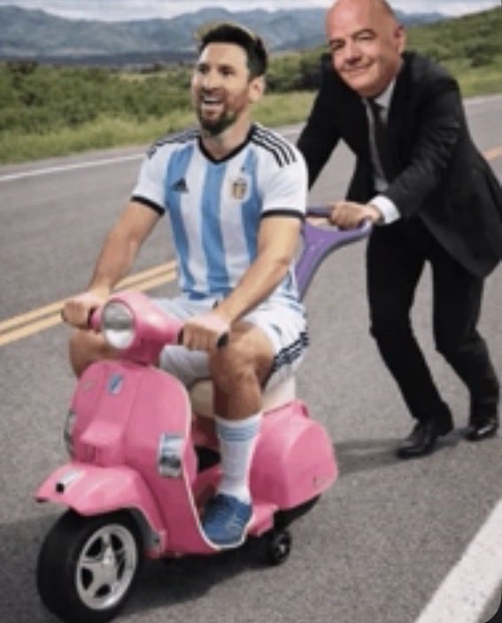 RAPOSAOSINCERAO's tweet photo. @futebol_info Pai e filho https://t.co/AAgsDUMbOi