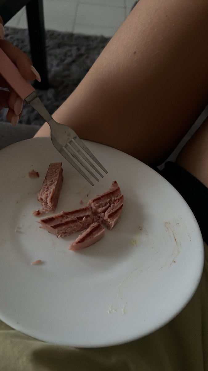 giulia0o06's tweet photo. confermate i teneroni un grandissimo comfort food?? https://t.co/EhoeGdyoo3