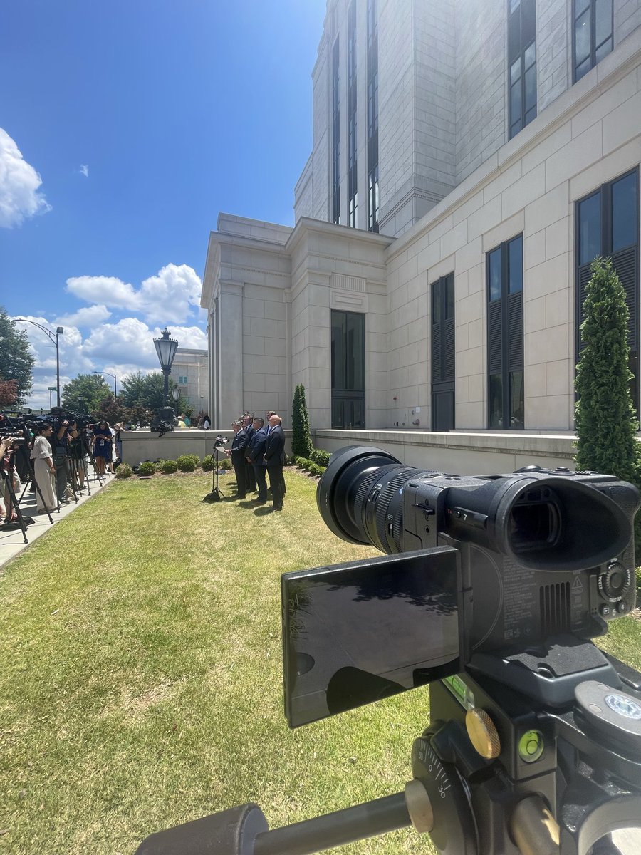 Carson_shepp's tweet photo. Absolutely insane morning spent chasing Chuck Wright down the block with @fitsnews post sentencing. What a story 🎥🤳 https://t.co/LutsKirsVN