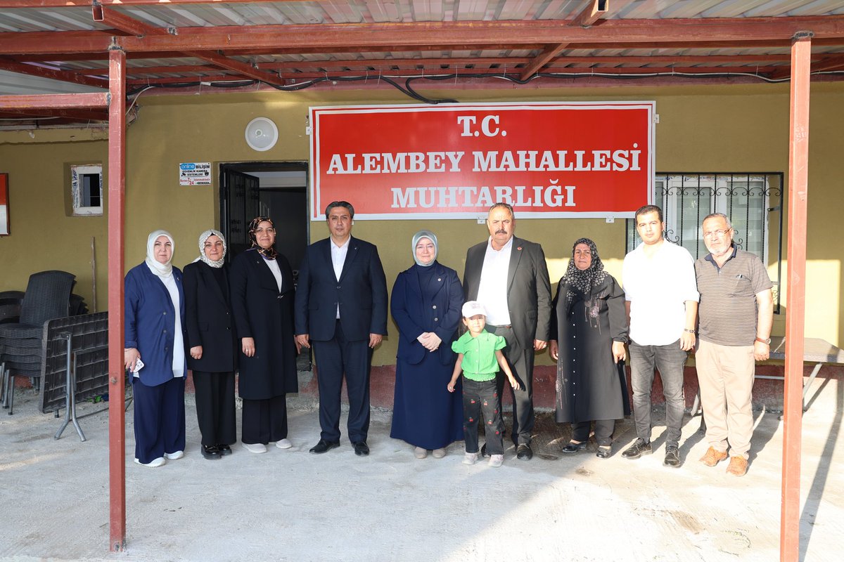 drtubakoksal's tweet photo. 📍 #Elbistan / Alembey Mahalle Toplantısı
Alembey Mahallemizde kıymetli hemşehrilerimizle bir araya gelerek gönül köprülerimizi daha da güçlendirdik, talep ve önerilerini dinledik... https://t.co/jWNlM6qtNC