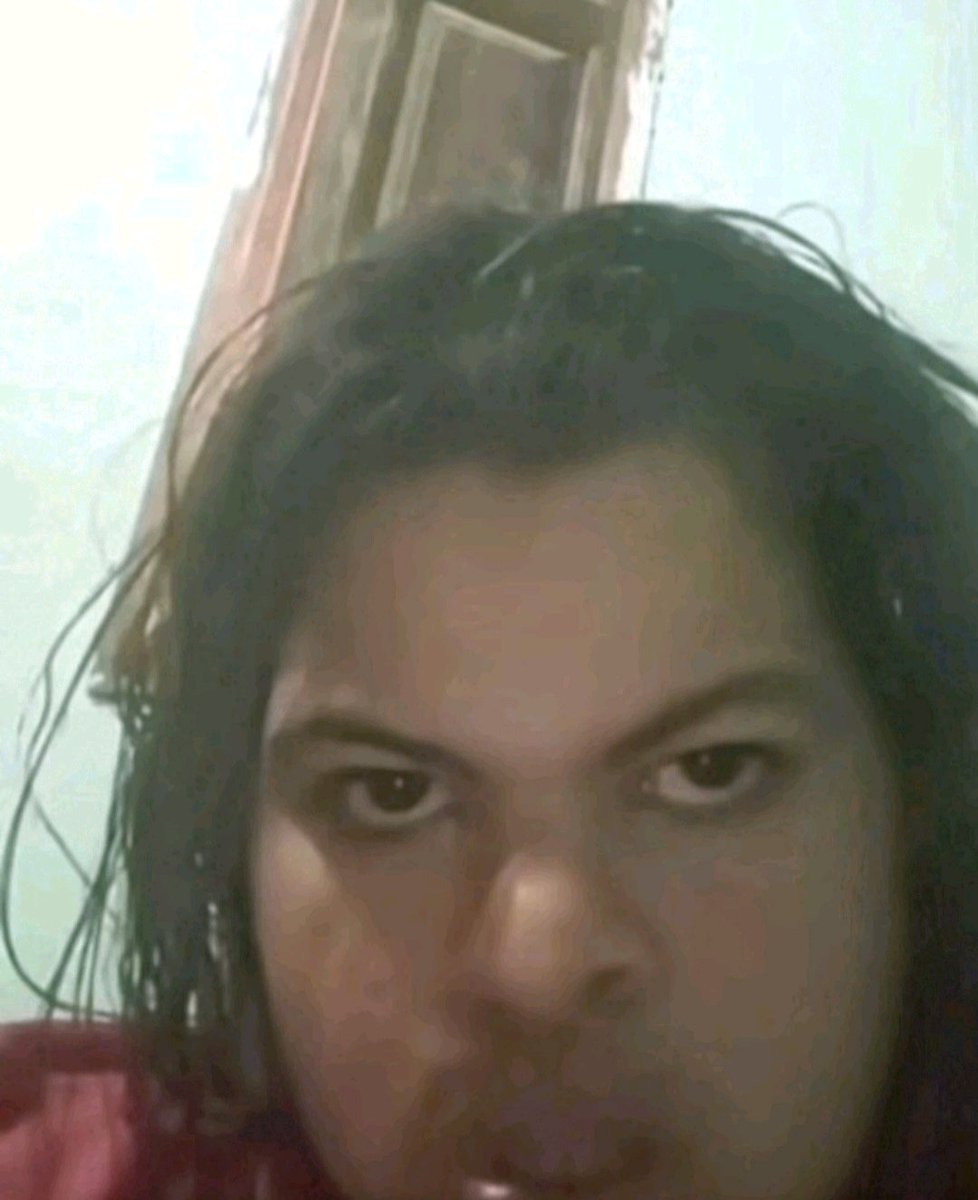 gumballw002's tweet photo. @roberta_bastoss A punição que tem que ter é três negão e ripa https://t.co/vaKr3m4fWC