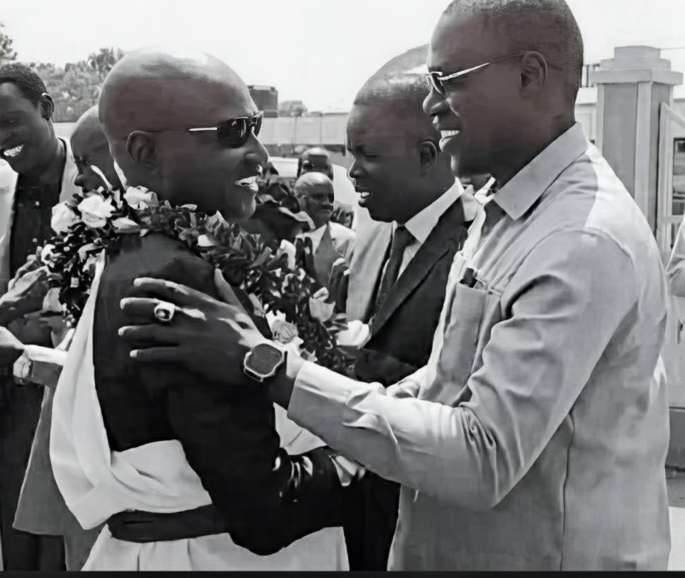 midocharles1's tweet photo. #Unity is the only tool for national building! 

We are not 64 tribes. We are 1 South Sudan.
Different roots, one tree.

Happy 9 July in advance. https://t.co/pziTm2O8ur